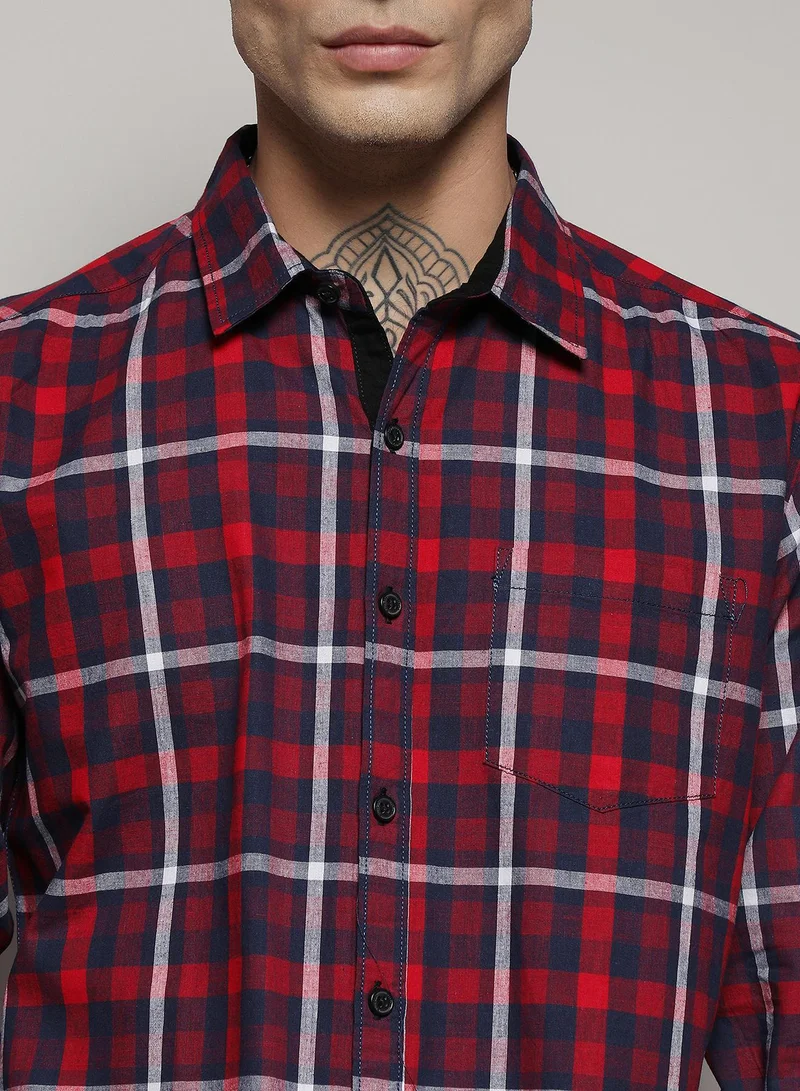Campus Sutra Men's Navy Blue & Red Tartan Plaid Shirt For Casual Wear | Spread Collar | Long Sleeve | Button Closure | Cotton Shirt Crafted With Comfort Fit For Everyday Wear
