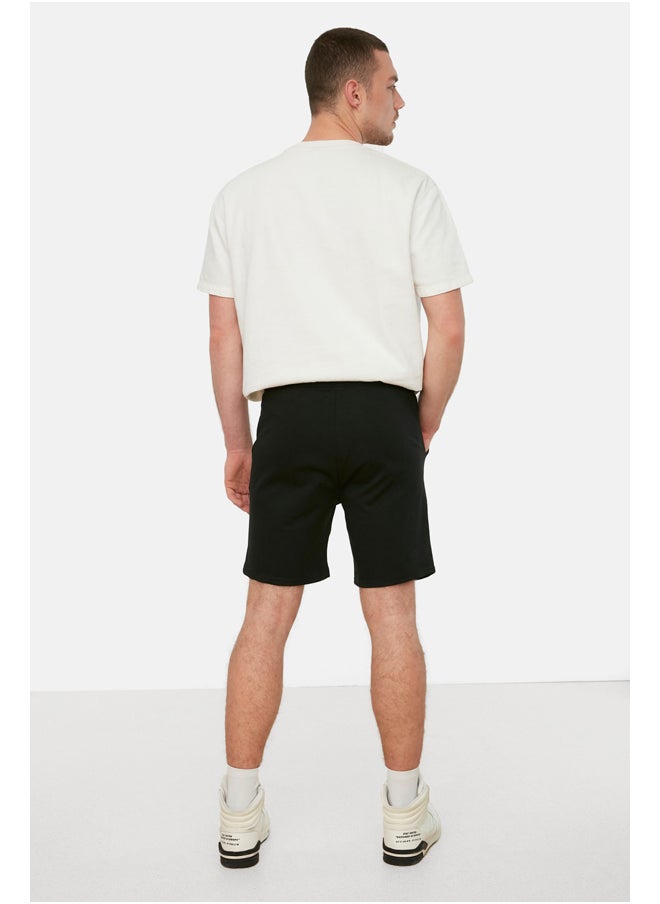 trendyol Black Regular/Real Fit Mid-Length Geometric Printed Shorts TMNSS21SR0140  - Image 5