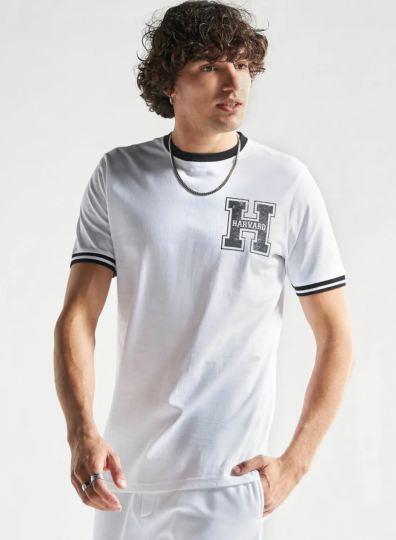 FAV Text Print Crew Neck T-Shirt