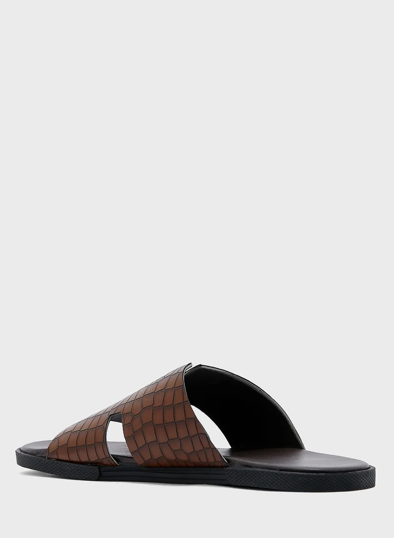 Robert Wood Casual Slides Sandals