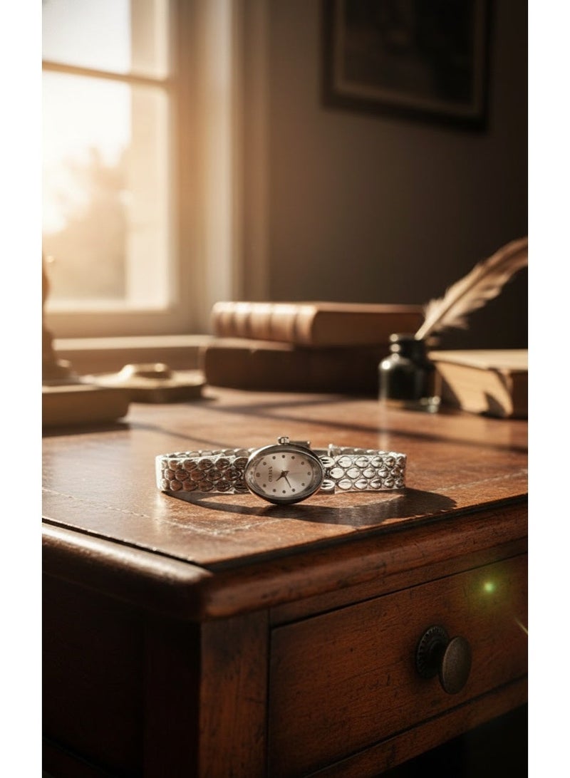GUESS Women's Oval Silver-Tone Quartz Dress Watch - Image 2