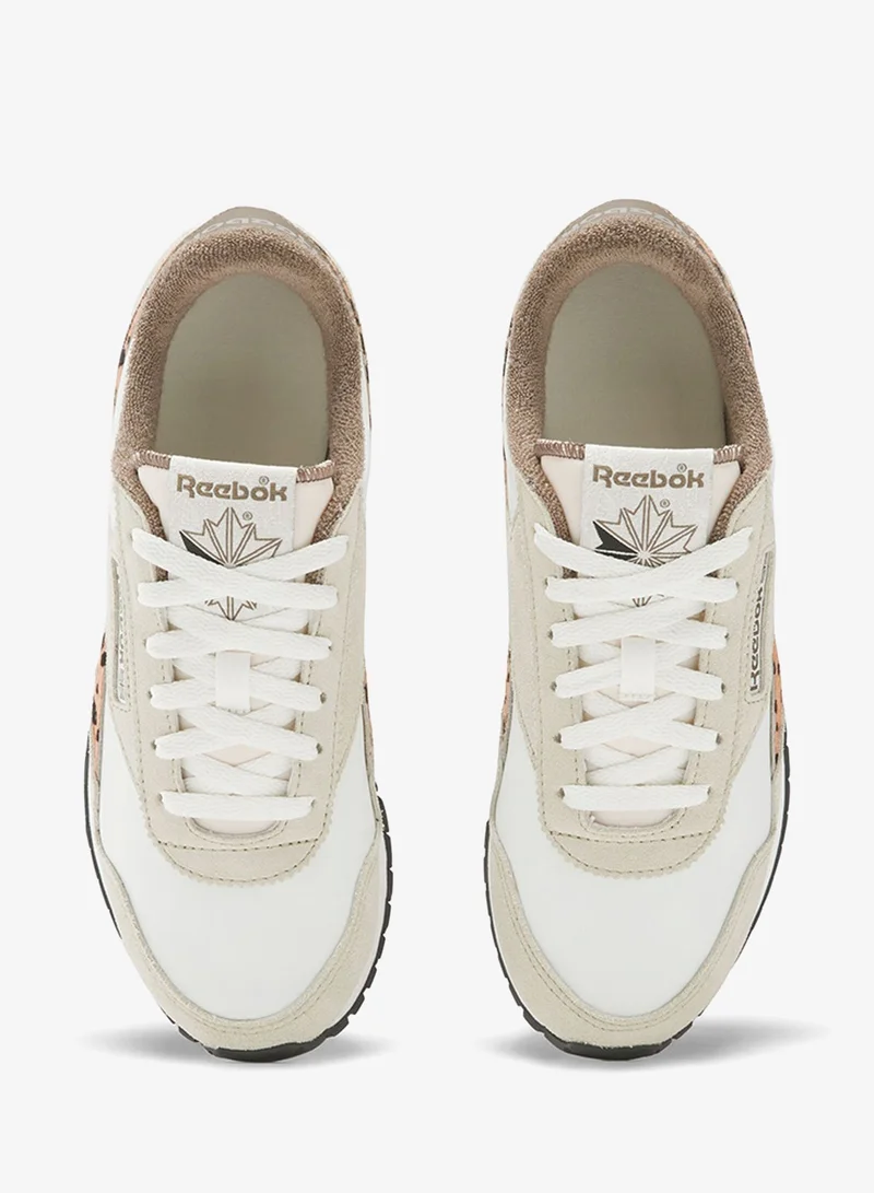 ريبوك كلاسيك آز