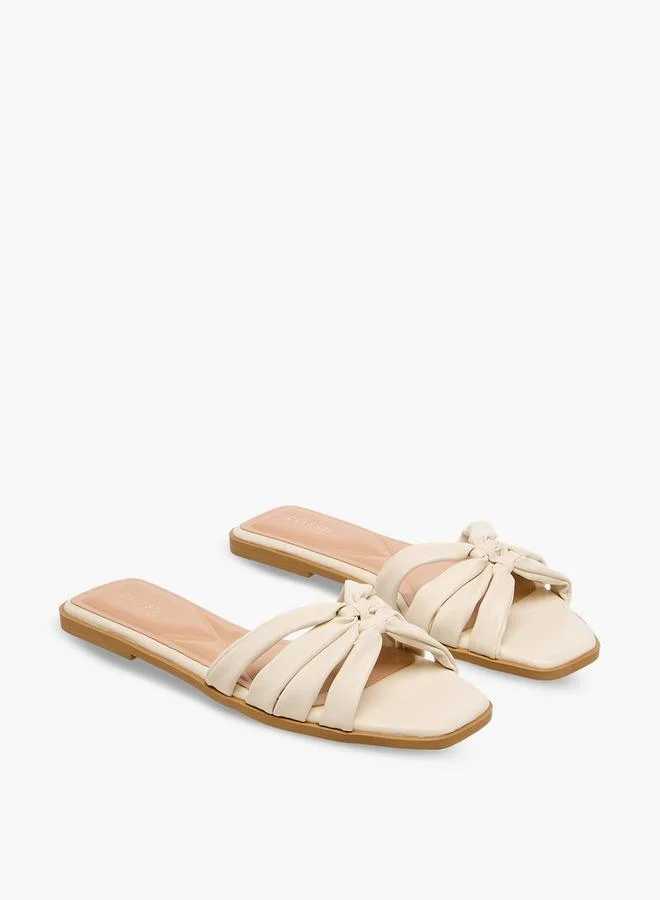 Women Textured Flat Sandals