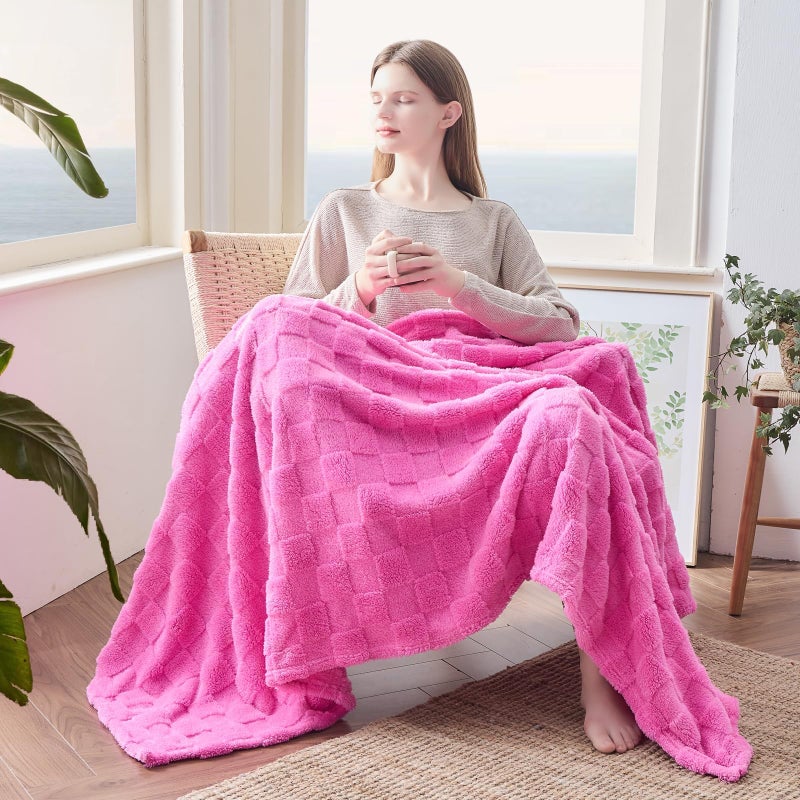 NEWCOSPLAY Super Soft Twin Blanket Hot Pink Premium Silky Flannel Fleece 3D Checkered Lightweight Bed Blanket All Season Use (Hot Pink Checkered  Twin(60""x80"")) - Image 3