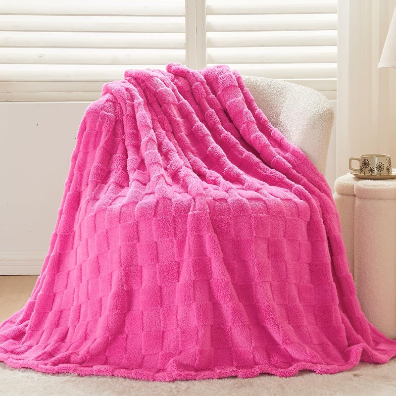 NEWCOSPLAY Super Soft Twin Blanket Hot Pink Premium Silky Flannel Fleece 3D Checkered Lightweight Bed Blanket All Season Use (Hot Pink Checkered  Twin(60""x80"")) - Image 4