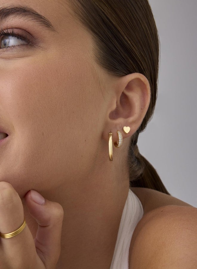 بافوا أقراط بافوي مطلية بالذهب الأصفر عيار 14 قيراطًا، بتصميم قلب مزدوج الجوانب، ذات ظهر مسطح، مرصعة بالزركونيا المكعبة | زوج من الأقراط على شكل قلب بظهر لولبي - Image 4