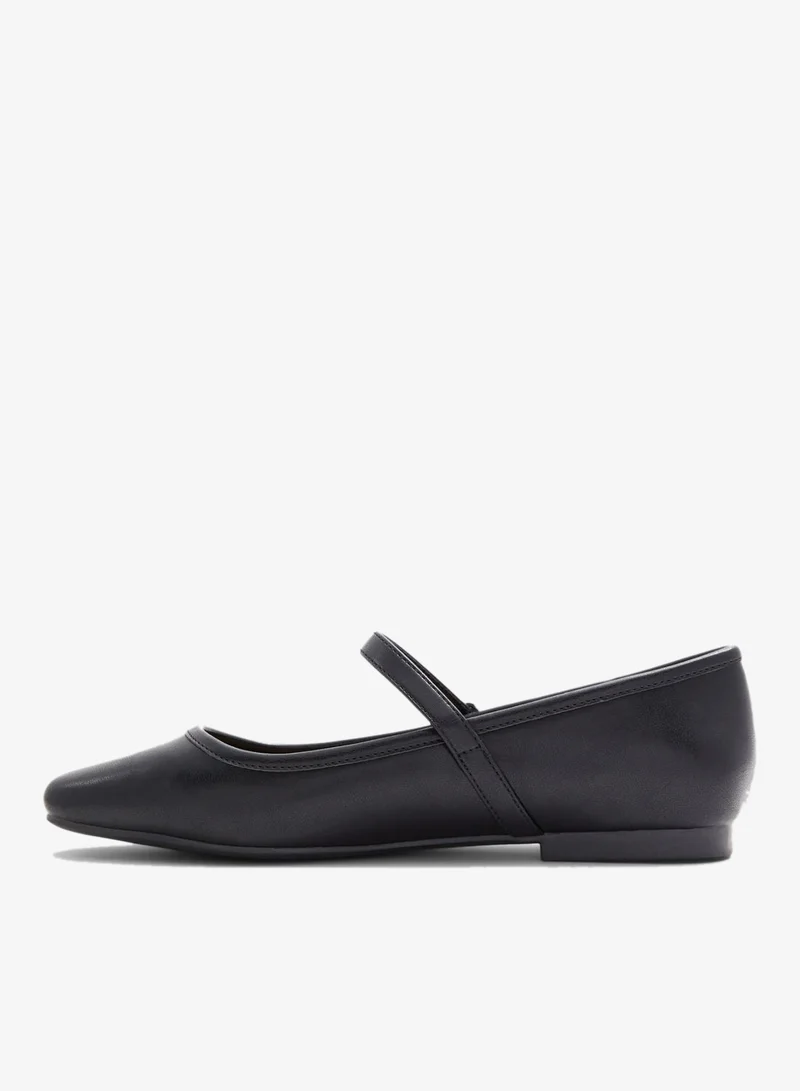 CALL IT SPRING Janeyy Ballerinas