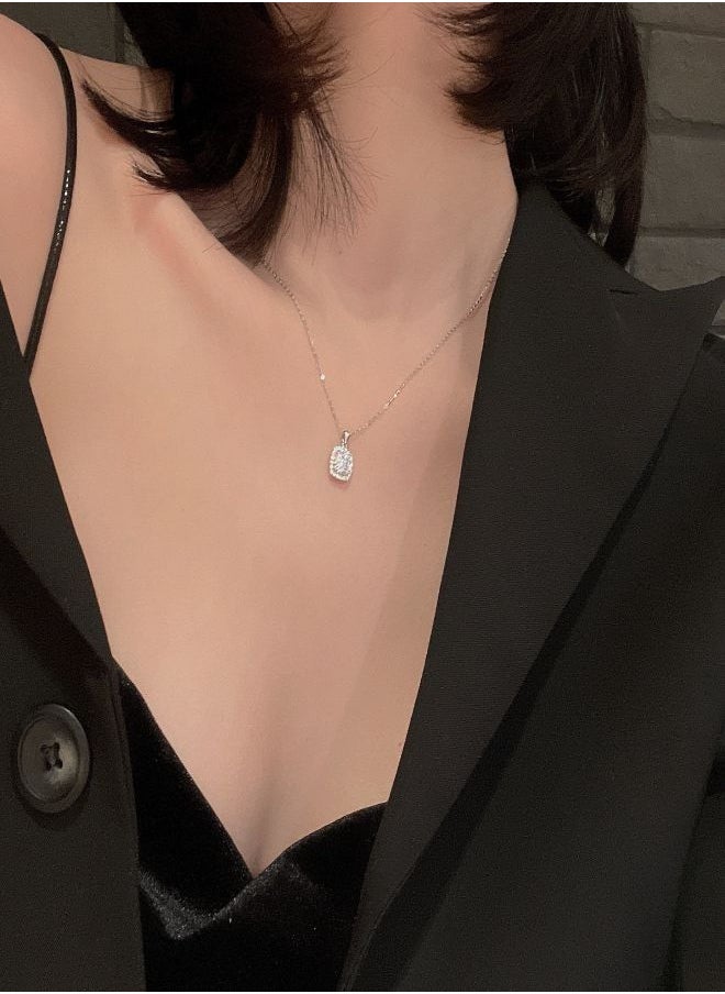 Satinior - Light luxury niche design sense full diamond girl necklace - Image 1