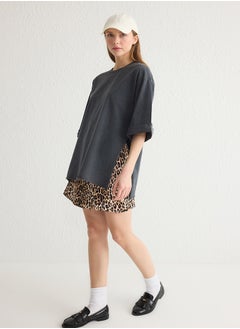 trendyol Anthracite Washed 100% Cotton Double Sleeve Asymmetric Boyfriend Knitted T-Shirt TWOSS20TS0828  - Image 2