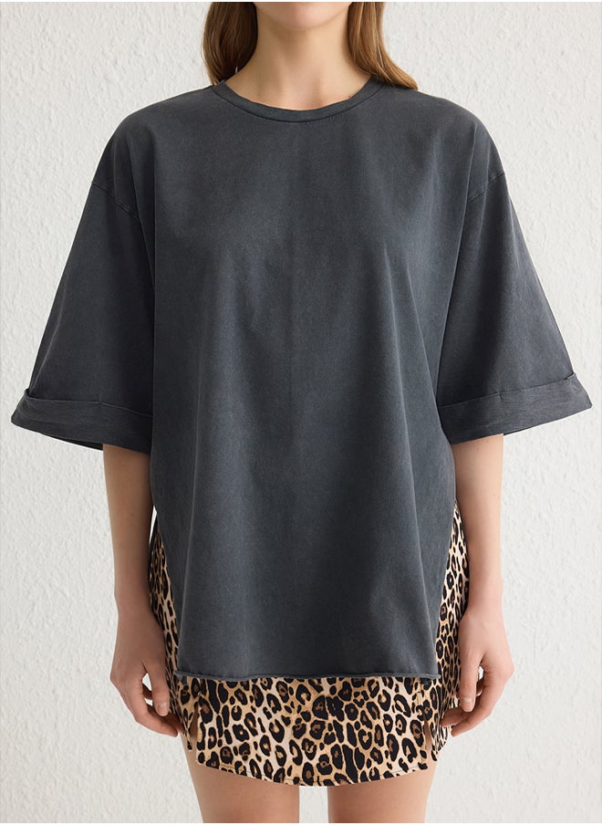 trendyol Anthracite Washed 100% Cotton Double Sleeve Asymmetric Boyfriend Knitted T-Shirt TWOSS20TS0828  - Image 3