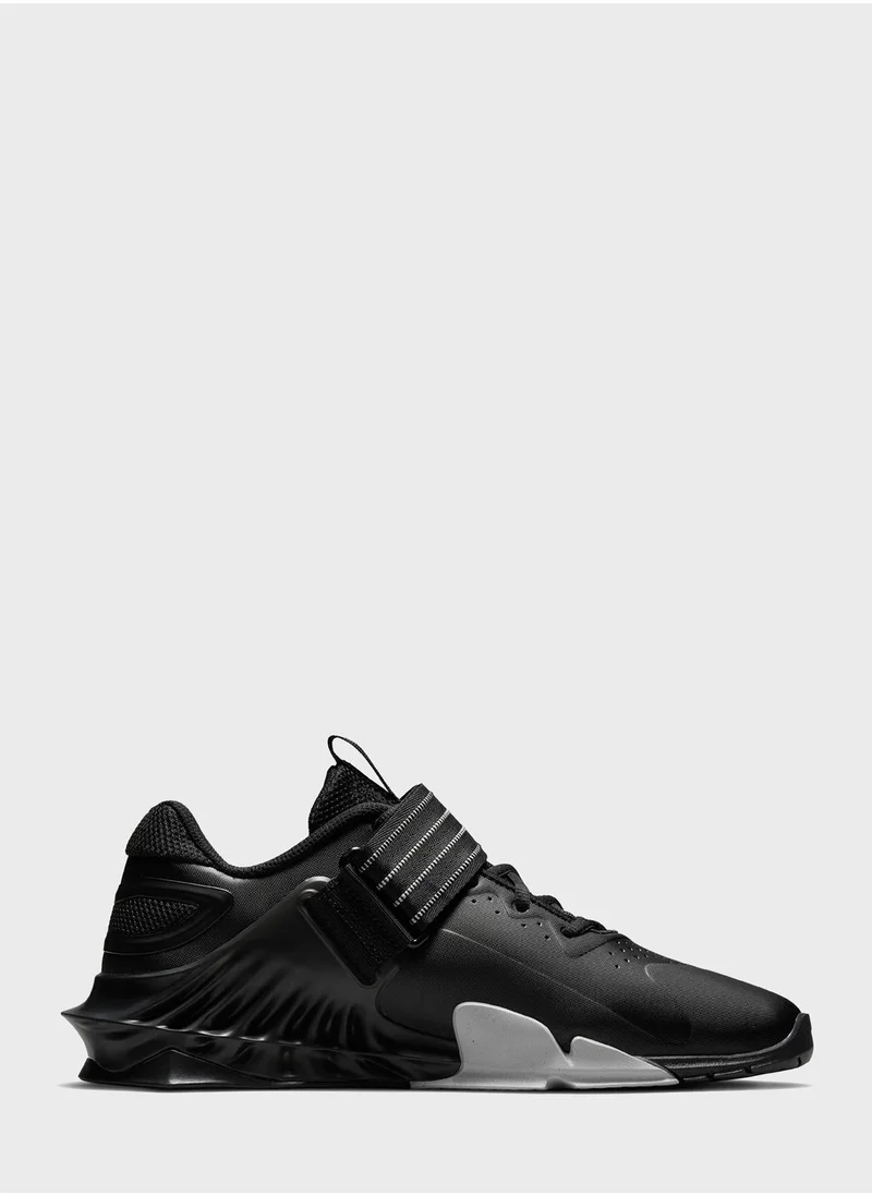 Nike Savaleos