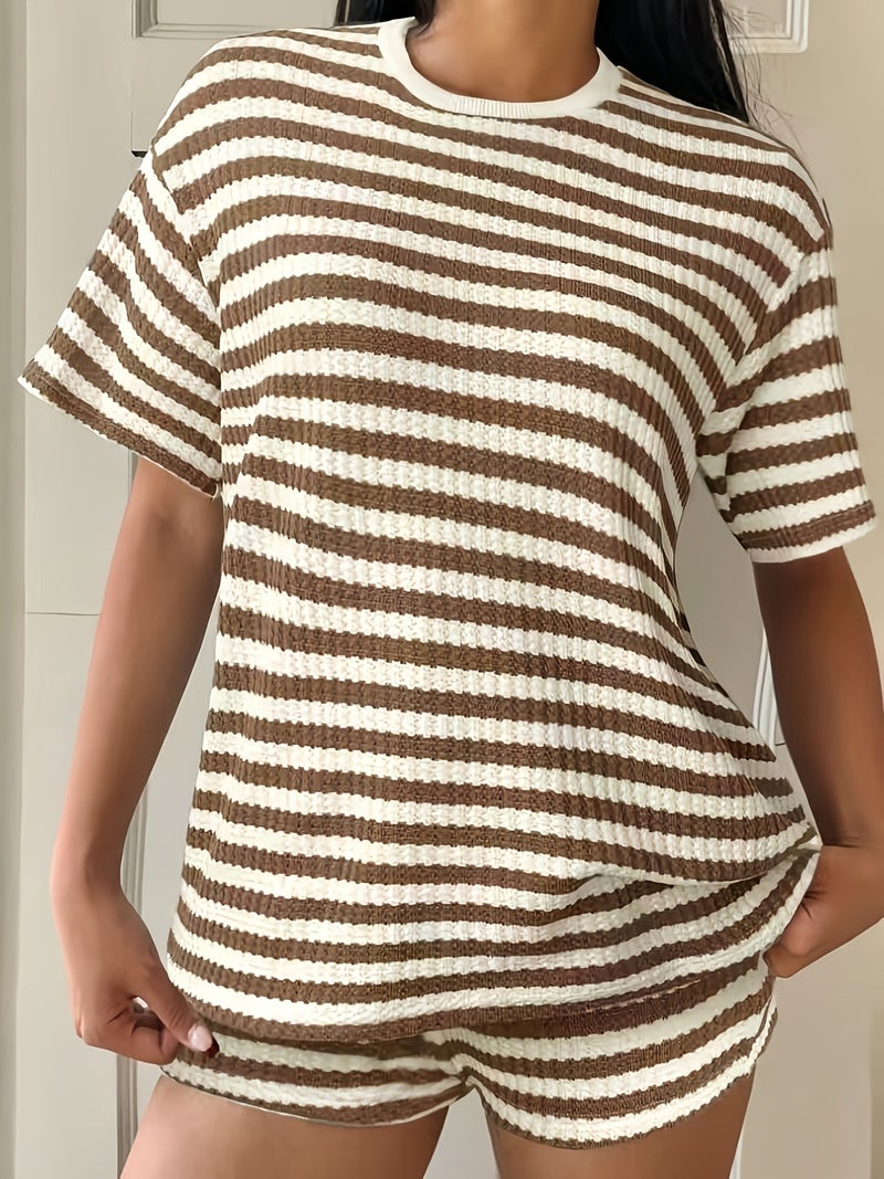 Spring/Summer Women's Casual Outing Fashion Simple Striped Shorts T-Shirt Two-Piece Set - Image 5