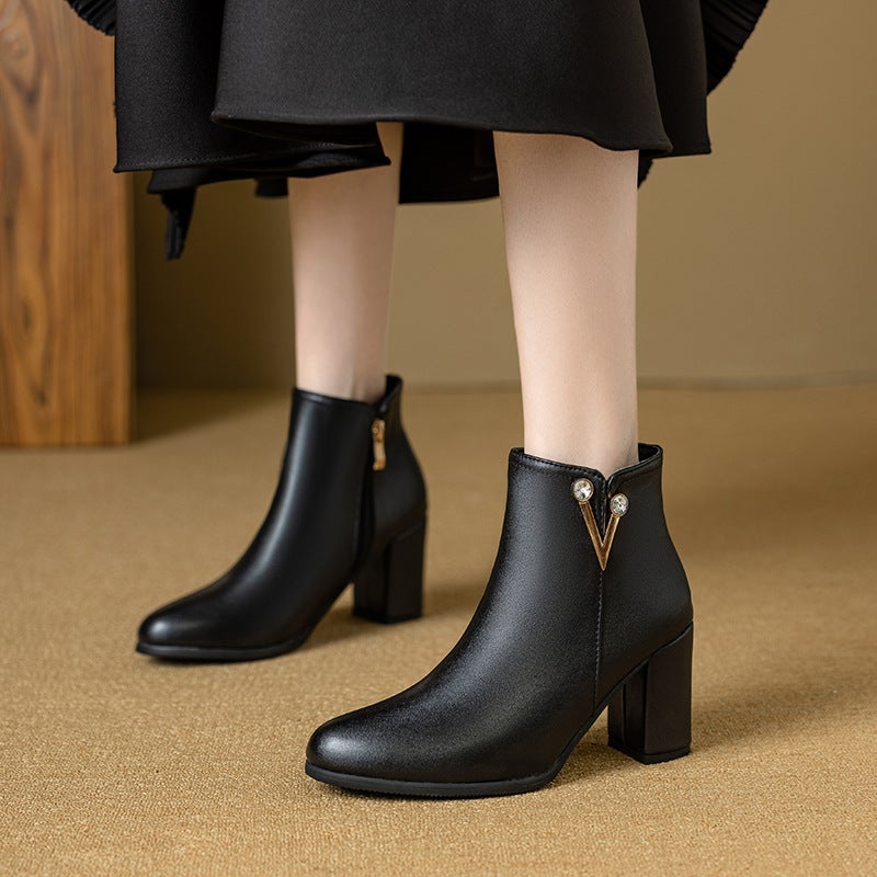 2024 Lazada Single Fashion High Heel Ankle Boots 33-52 Oversized Small Size All-Match Low Boots - Image 2