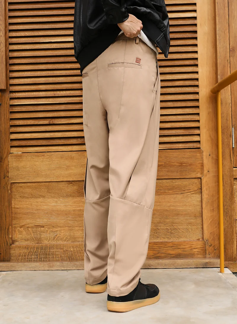 CAHOOT  Men Pleated Relaxed Trousers | Mid-Rise, Side-Elasticaed Stretch | Drawstring , Straight Hem | Solid Plain | Woven Fabric For Casual & Street Wear | Khaki Beige for Men | Best Price UAE