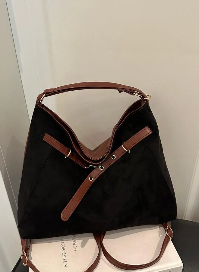 تايك تو Black Shoulder Bag with Belt Strap Detail