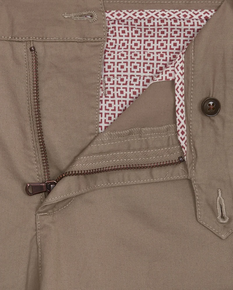 كاميتشسما CHINOS