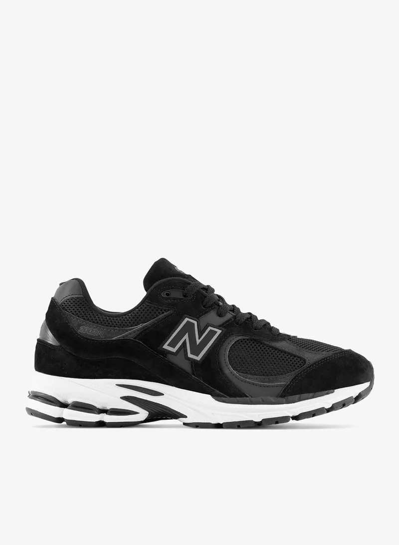 Men's 2002R casual Sneakers (Standard Fit)