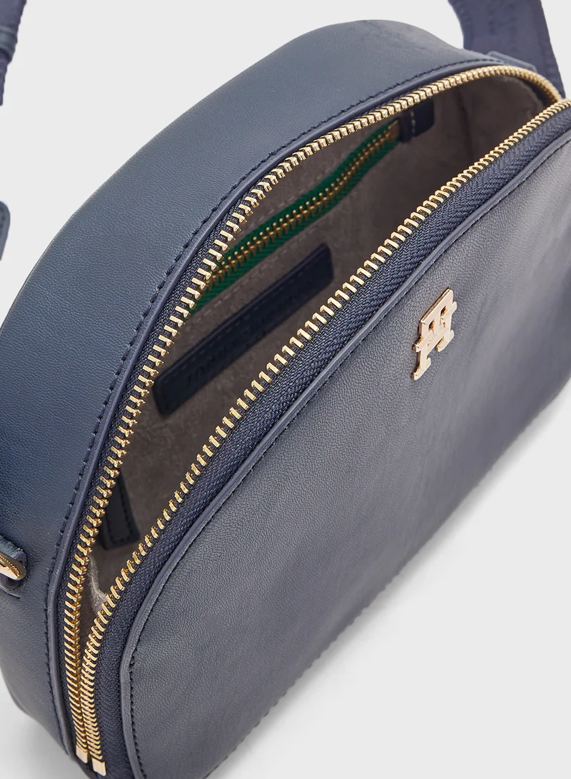 TOMMY HILFIGER Zip Over Crossbody