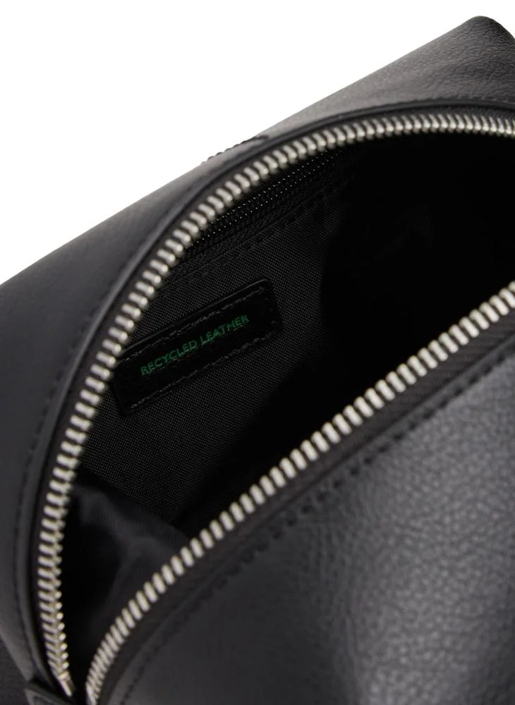 TOMMY JEANS Logo Toiletry Bag