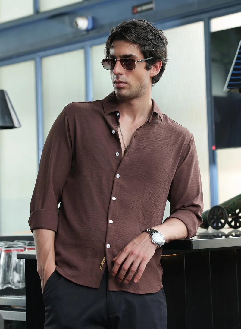 Campus Sutra Men's Coffee Brown Solid Relaxed Shirt