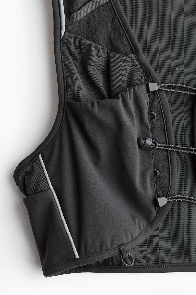 H&M  Lightweight running vest for Men | Best Price UAE