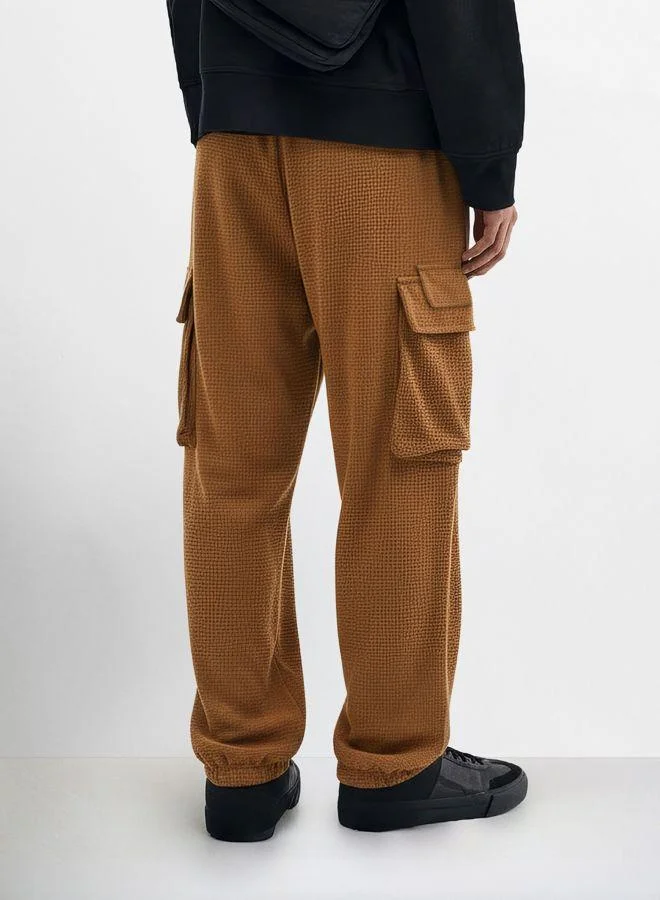 The Indian Garage Co Men Loose Fit Solid Cargo Pocket Mid-Rise Joggers