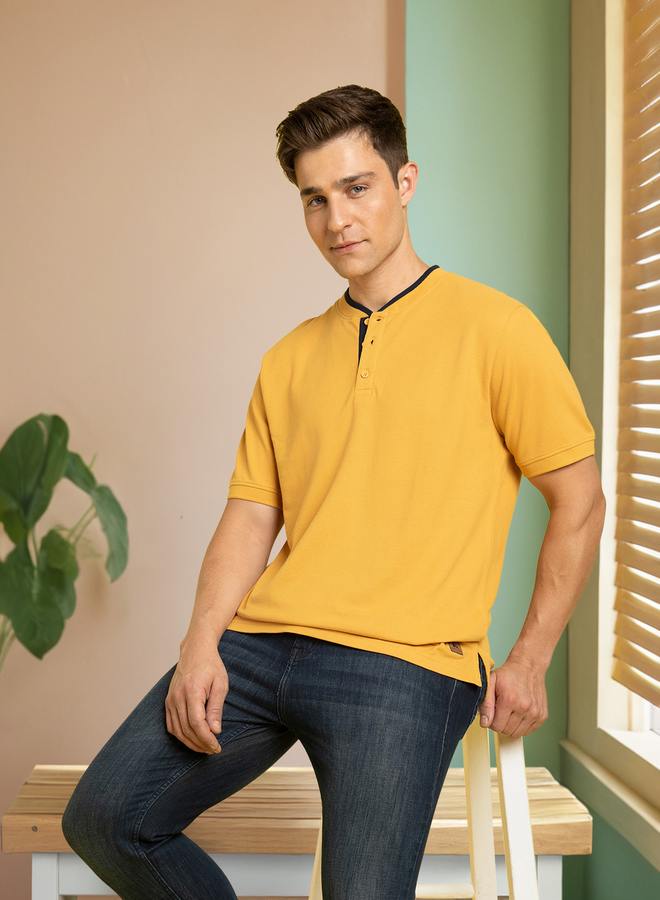 Dennis Lingo Men's Amber Gold Pique Solid Pattern Regular Fit T-Shirt  - Image 1