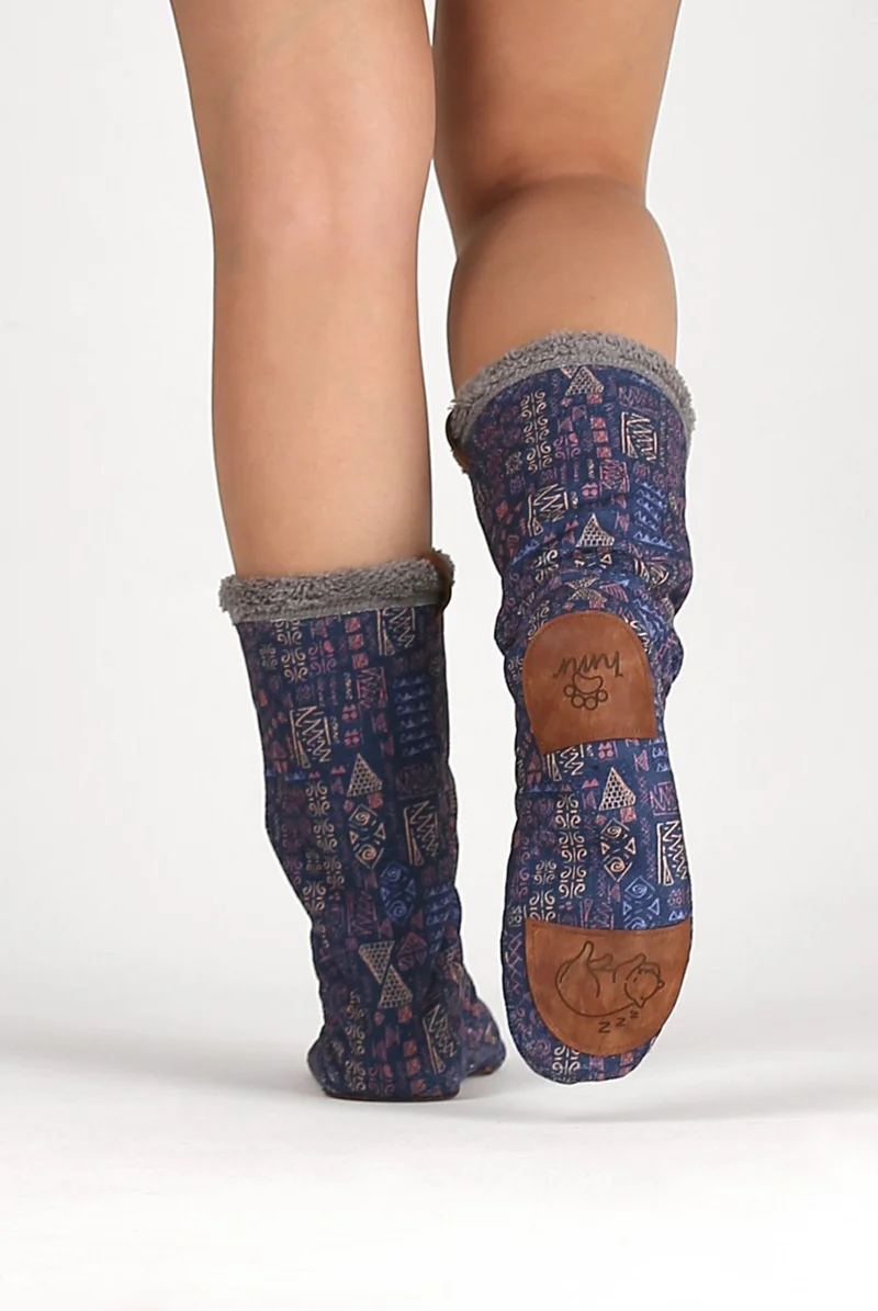 Hamur Dough Women's Colorful Patterned Winter Socks Anti-Slip Booties CRP-045 African Gray Wellsoft