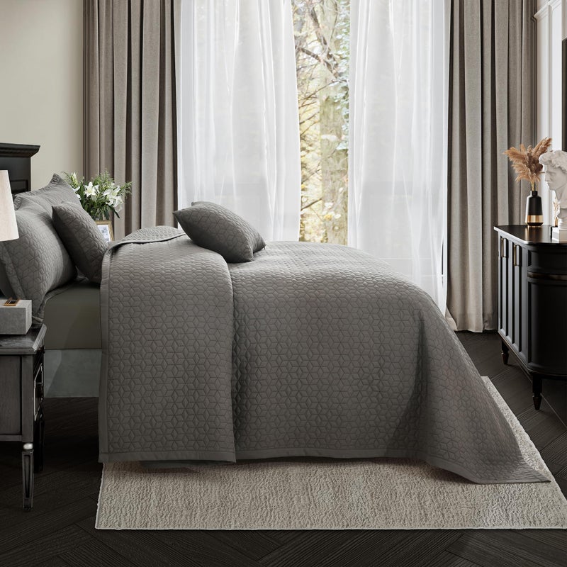 Blythease Oversized King Bedspread 128x120 Extra Wide, Modern & Contemporary Look, Lightweight Bedding Cover, Reversible, 5 Piece, 100% Microfiber, Brown - Image 4