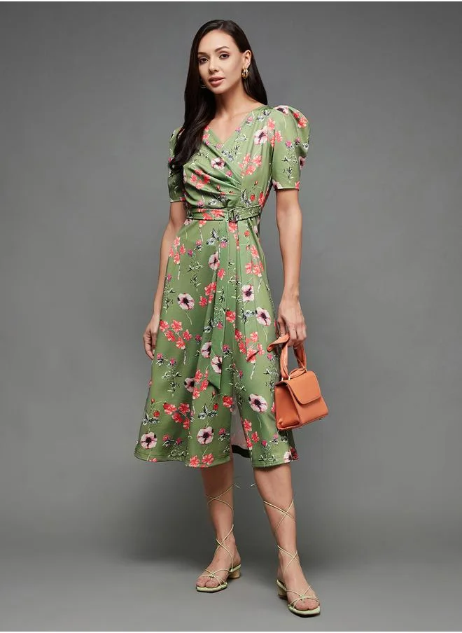 ستايلي Floral Printed Belted A-Line Midi Dress