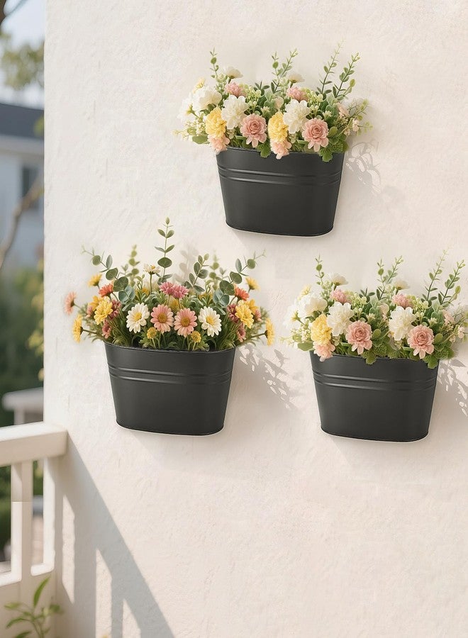 داهي مجموعة داهي من 3 أواني زهور معلقة للسياج والسور الخارجي، وعاء معدني جداري مقاس 10.6 بوصة للنباتات، حامل زهور ريفي للنافذة مع خطافات وفتحات تصريف لتزيين الحديقة والفناء والمنزل، أسود - Image 3