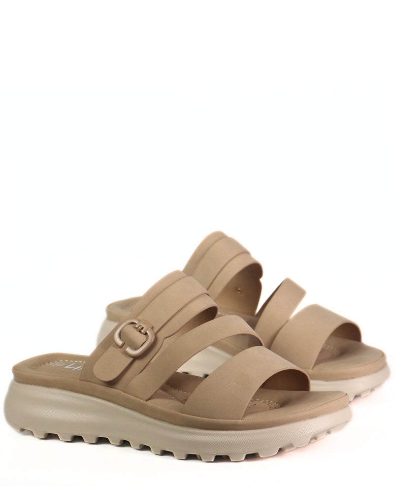 SD.Felano Women’s Flat Comfort Sandals | Soft Cushioned Footbed | Lightweight Daily Sandals | Easy Slip-On Design | Supportive Anti Slip Sole | Casual Walking Sandals For Women Everyday Wear - Image 3