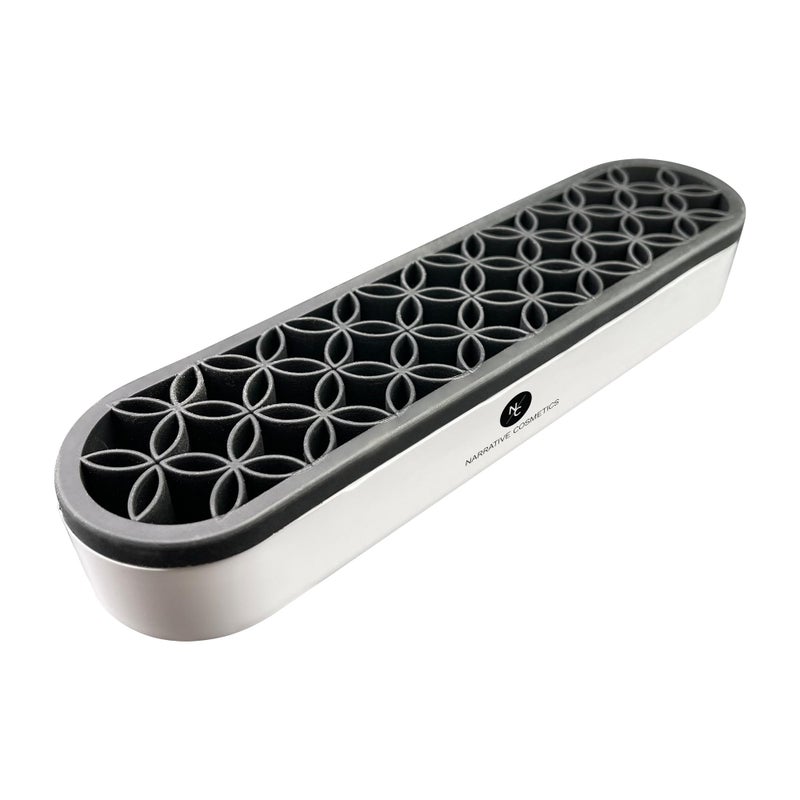Narrative Cosmetics Upright Silicone Brush Holder with Round Corners Black