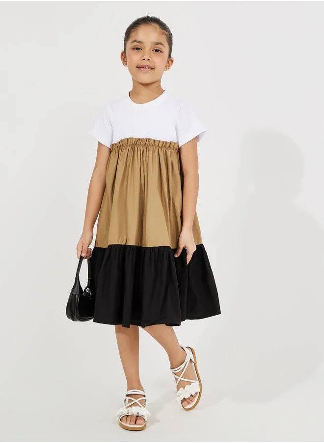 Styli Color Block Round Neck Tiered Dress
