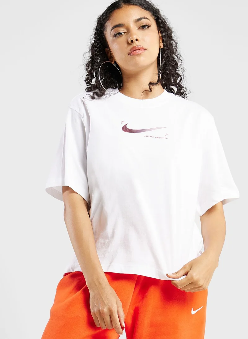 Nike Nsw Boxy T-Shirt