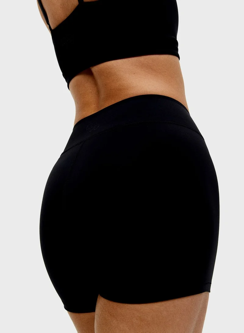 H&M High Waist Shorts Pants