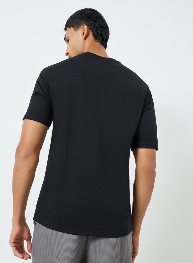 Styli Active Men Oversized Slogan Print T-Shirt - Image 3