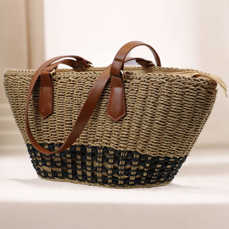 Woven Straw Shoulder Bag for Women - Image 3