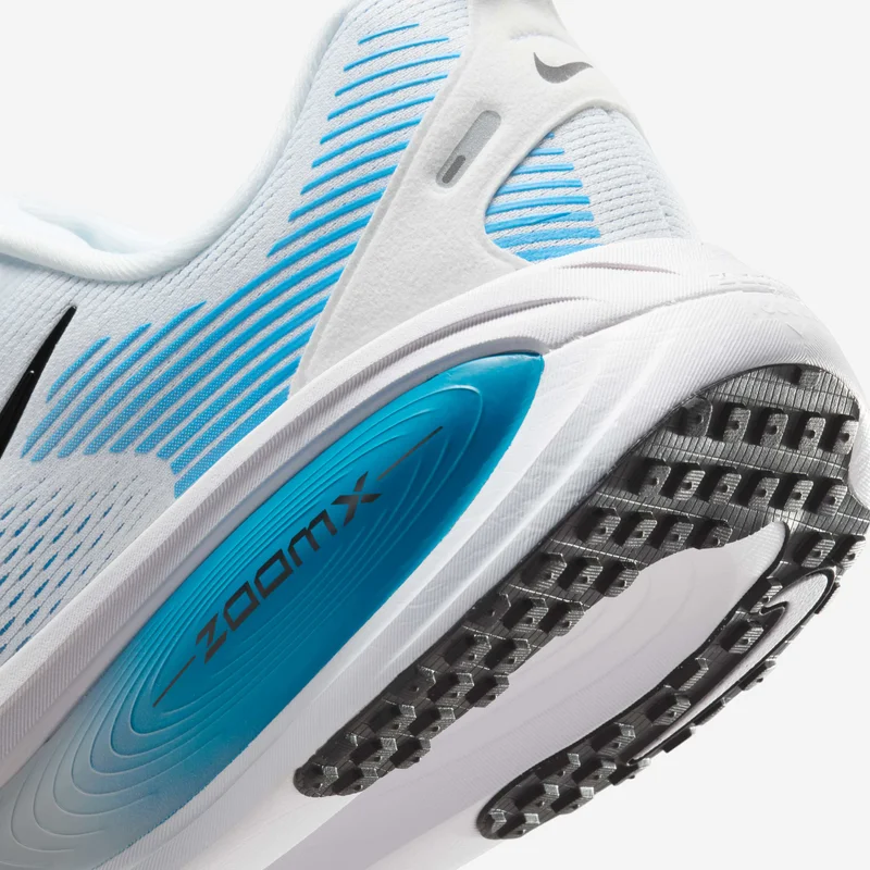 Nike White Men's Vomero 18 Road Running Shoes for Men | Best Price UAE