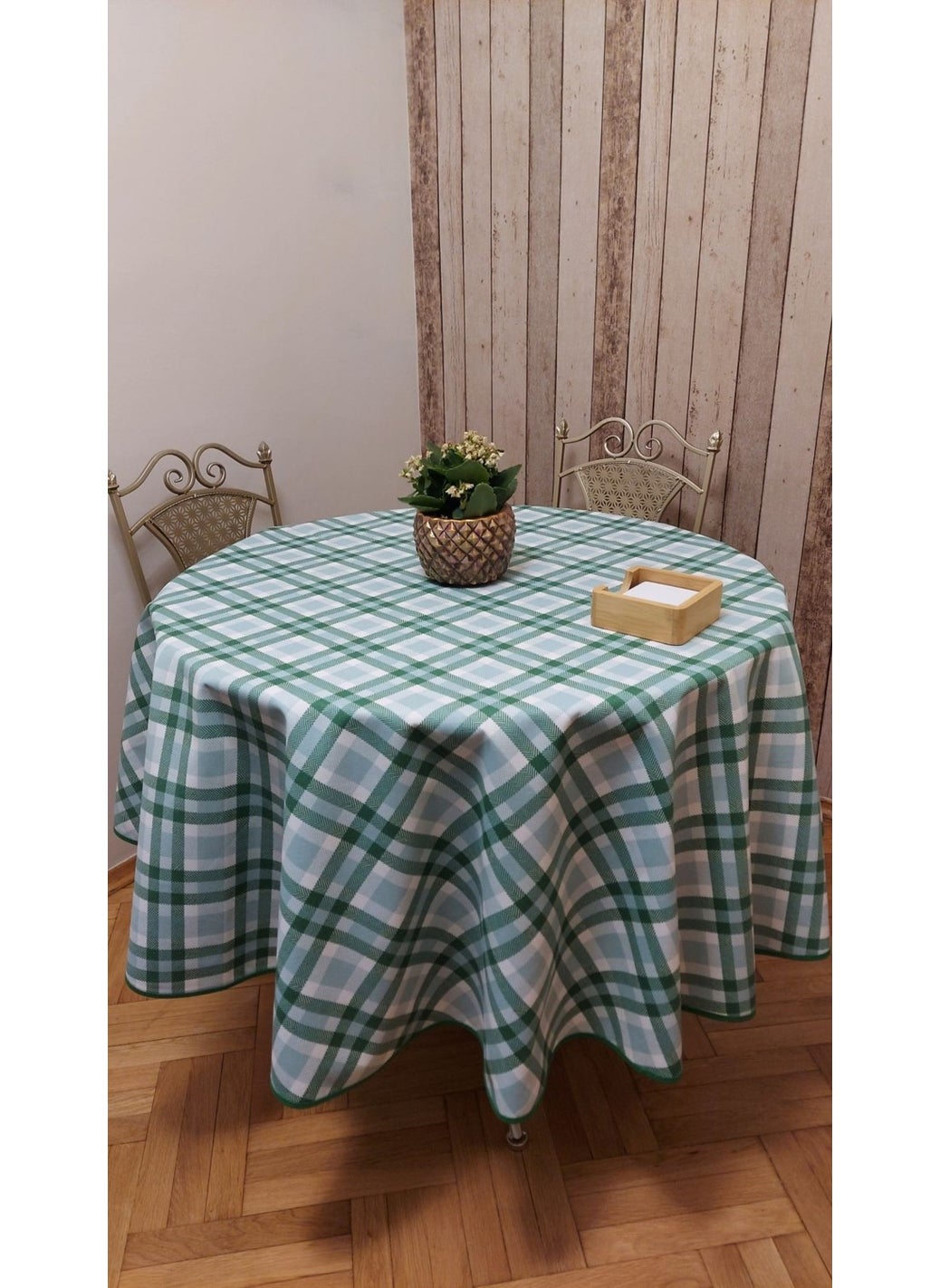 Gonk - Round, duck (Liquid Repellent, stain resistant) Fabric, Table Cloth - Image 1