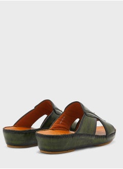 Posh La Vie Modern Classic Arabic Sandals  - Image 4