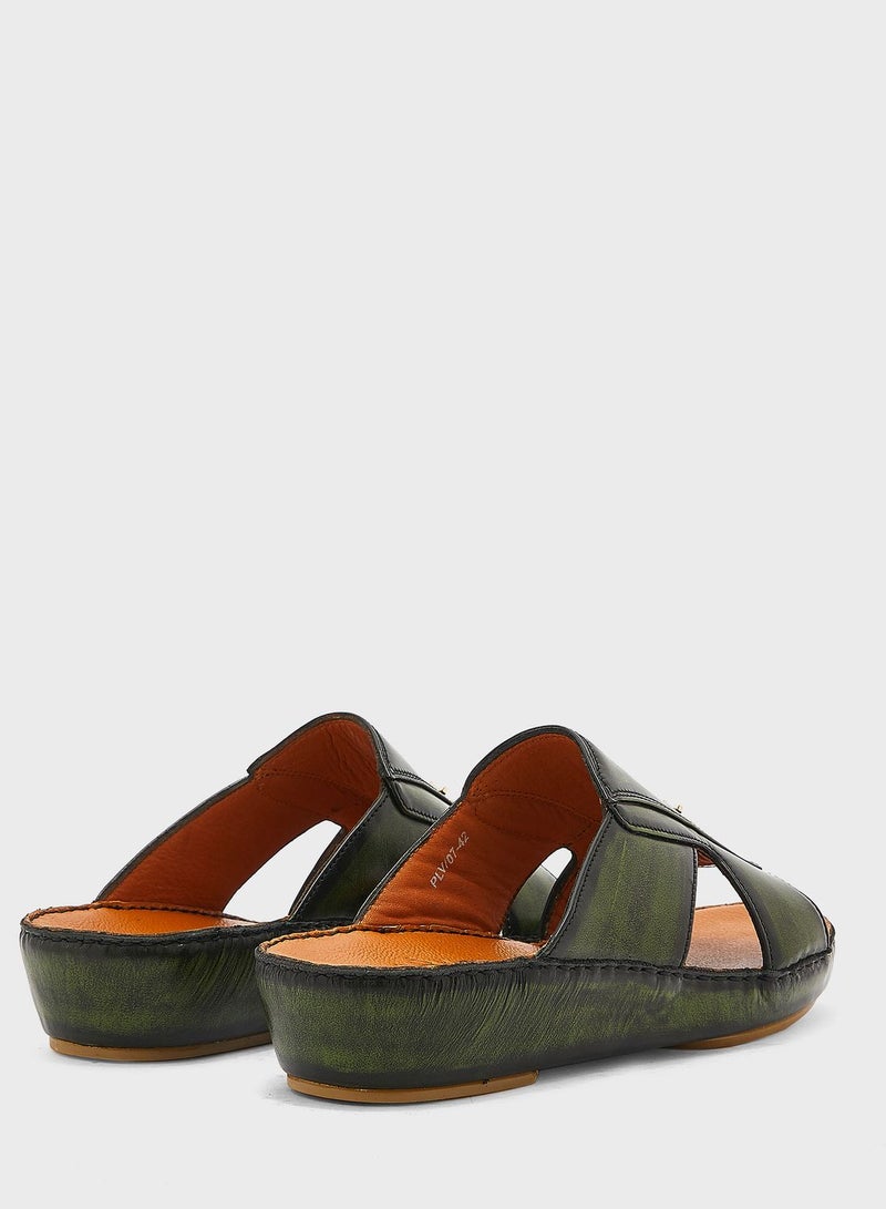 Posh La Vie Modern Classic Arabic Sandals - Image 4