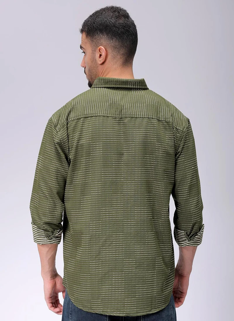 ذا انديان كراج كو Men Relaxed Fit Solid Full Sleeves Cutaway Collar Resort Wear Shirt