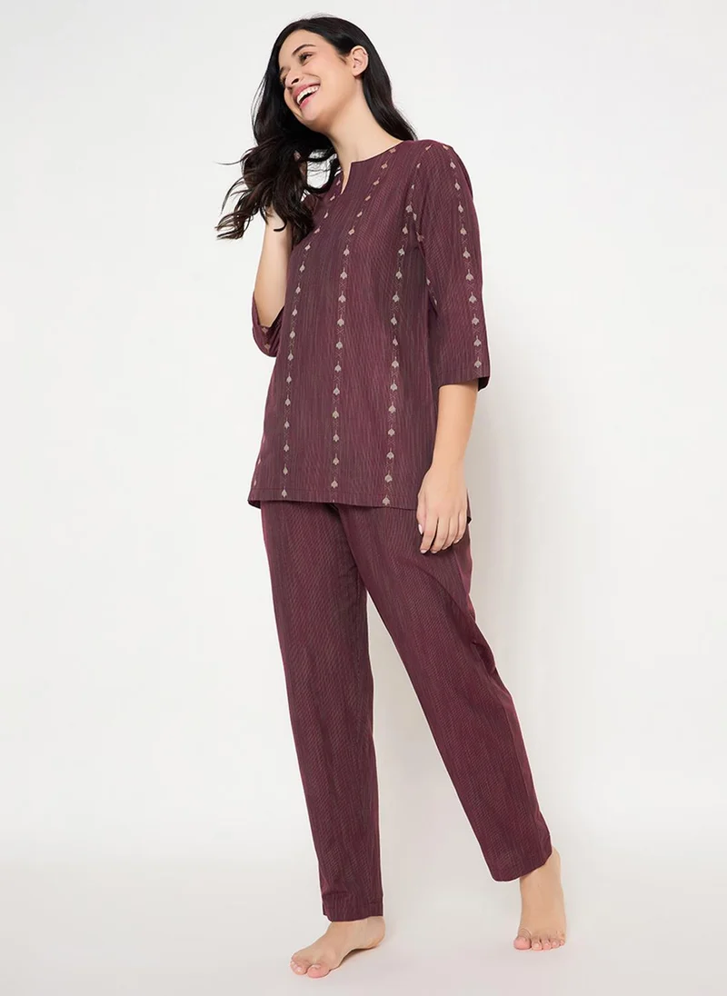 كلوفيا Clovia Printed Top & Pyjama Set in Maroon