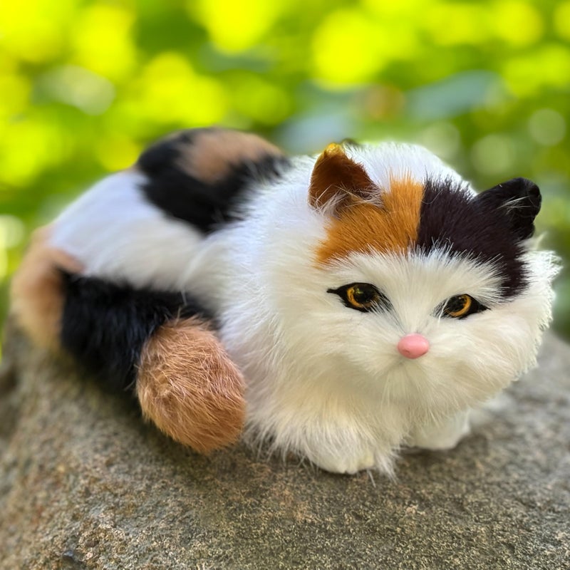 Basuo-9Q Realistic Baby Calico Cat Figurine - Lifelike Furry Kitten Statue, Plush Kitty Stuffed Animal Toy, Home Office Car Decor, Collectible Gift, Photo Prop - Image 5