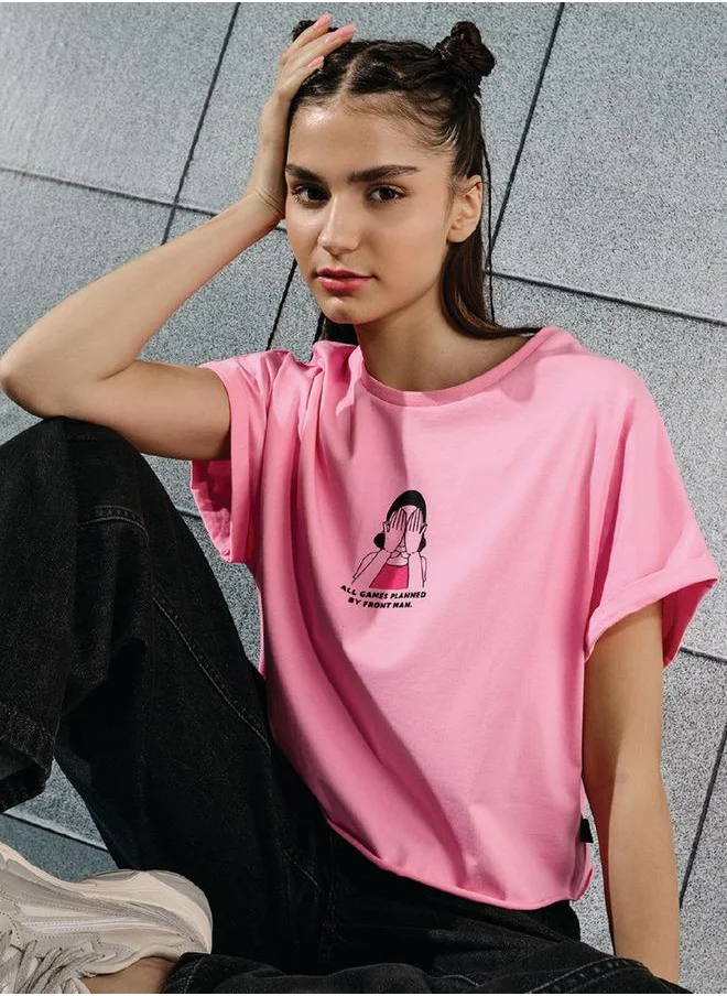 اس بي كاركترز Chr L Boxy Turn Back Sleeve Croptees