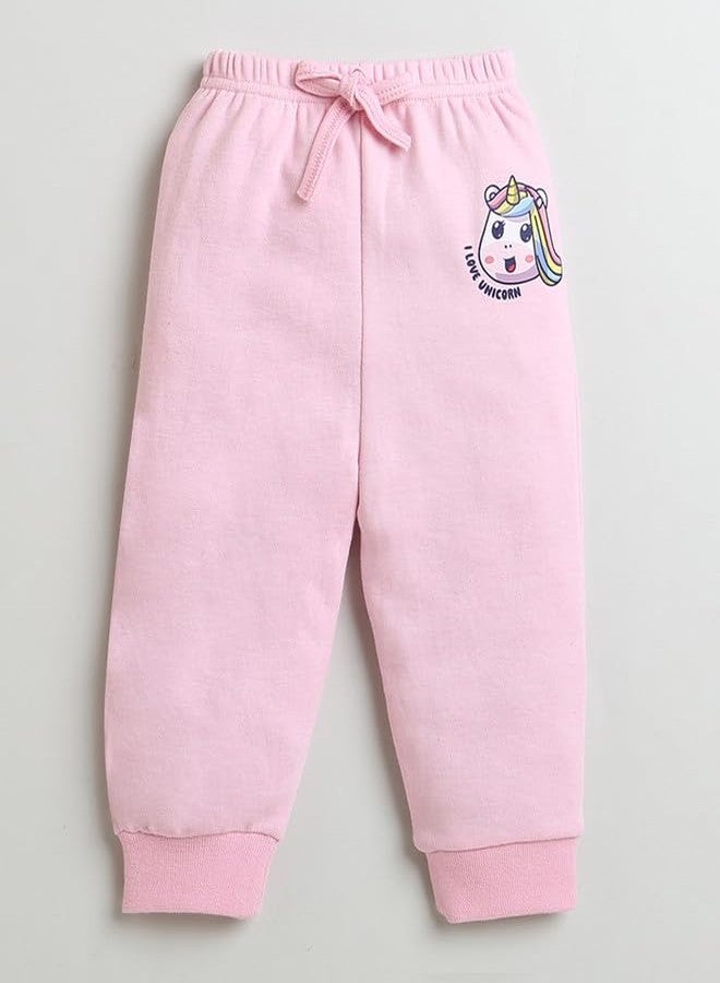 BUMZEE سويت شيرت وبنطلون جوجر للبنات بأكمام كاملة باللون الوردي الفاتح - العمر 3-6 أشهر (Peb10007B-lpk) - Image 4