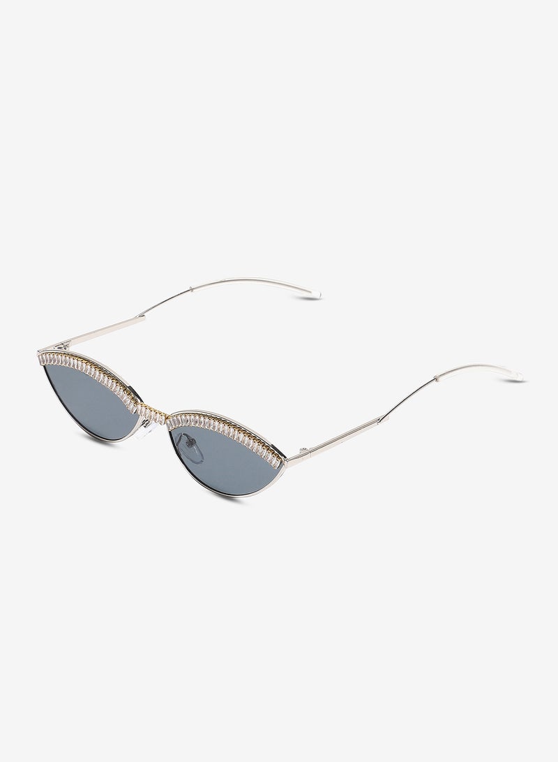 Haute Sauce Women Cateye Sunglasses With UV Protected Lens  - Image 5