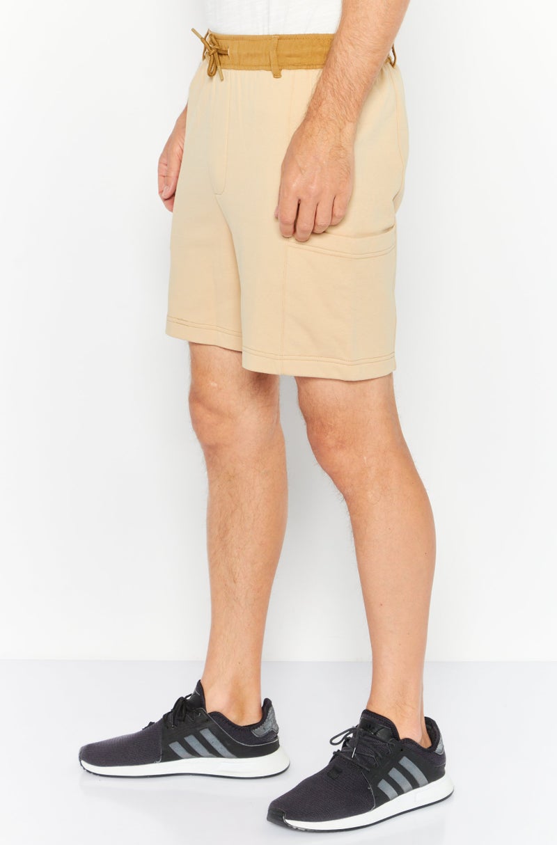 ESPRIT Men Drawstring Solid Basic Shorts, Beige - Image 3