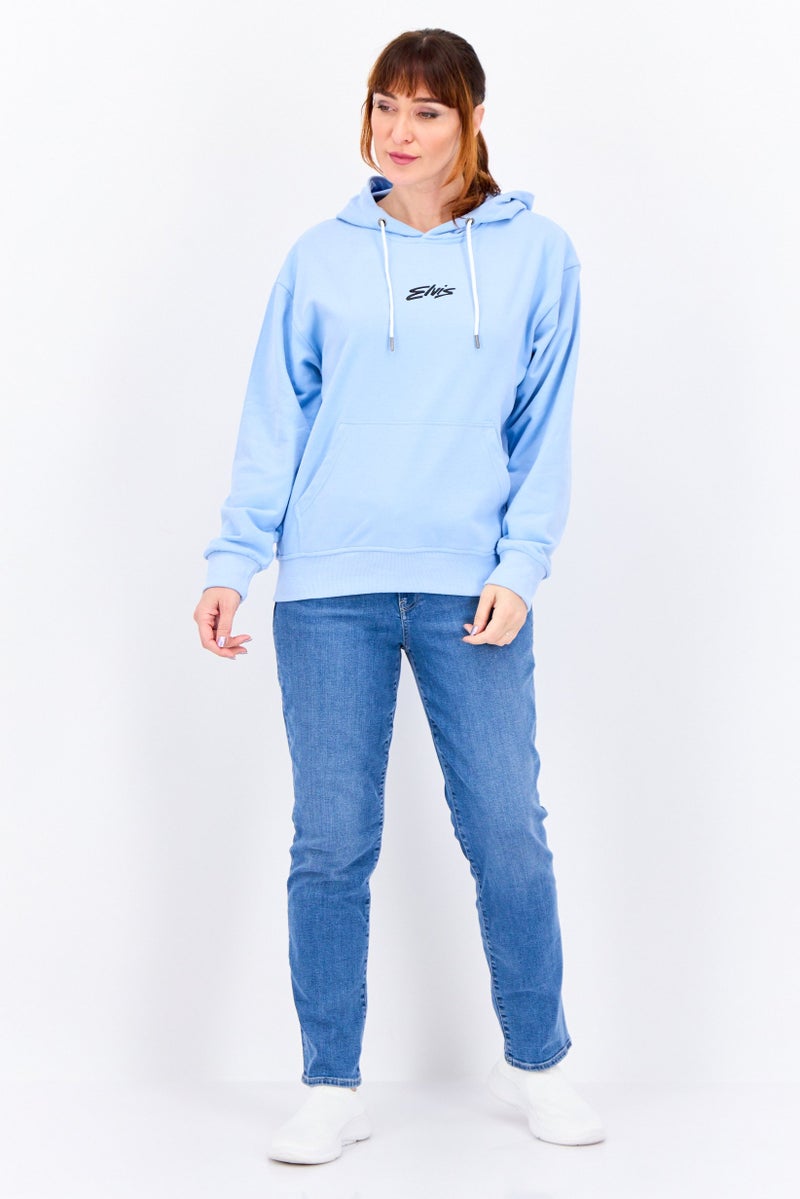 ELVIS سويت شيرت بقلنسوة للنساء بشعار العلامة التجارية بأكمام طويلة، أزرق غامق - Image 4